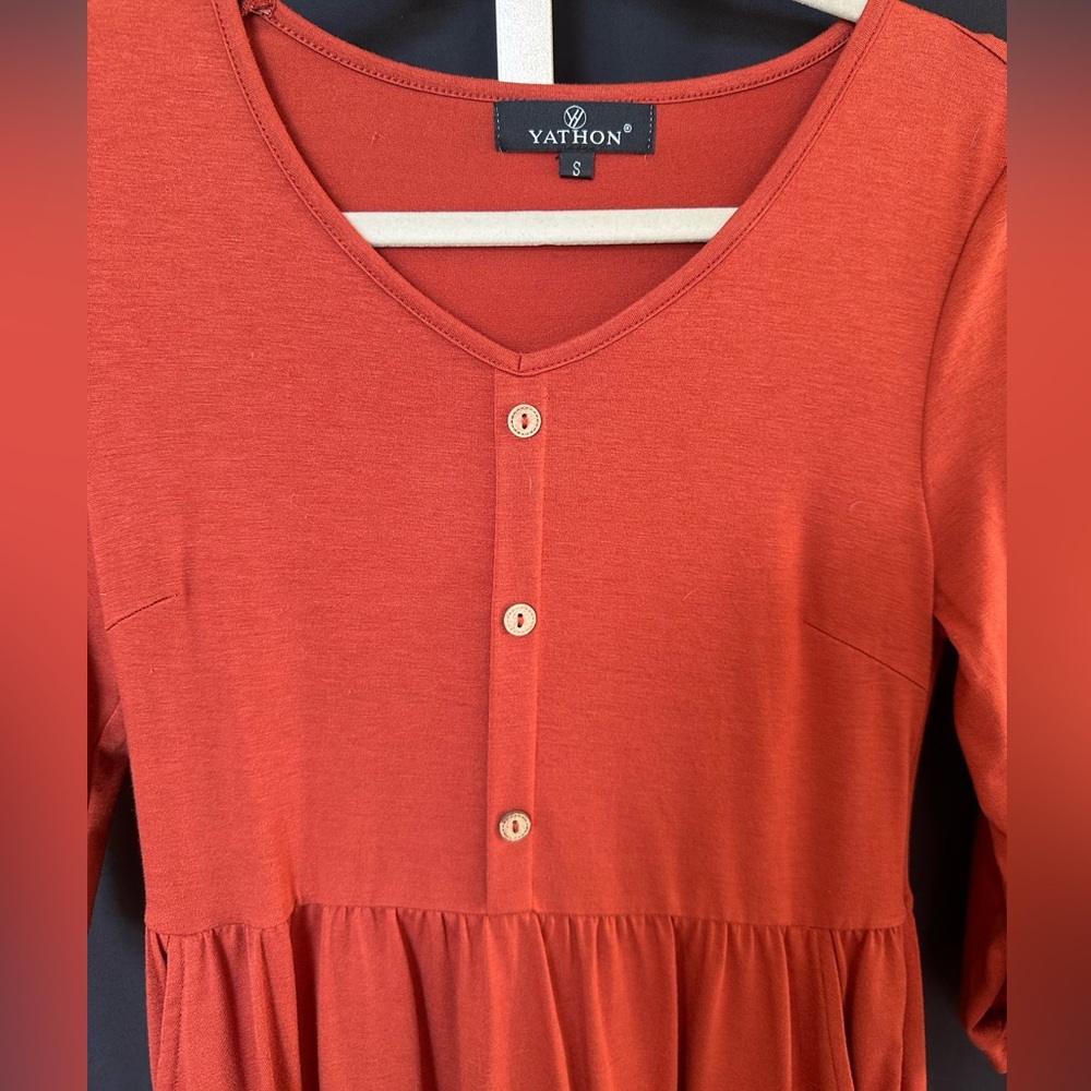 NWOT Amazon Yathon burnt orange midi dress with pockets & buttons Size small